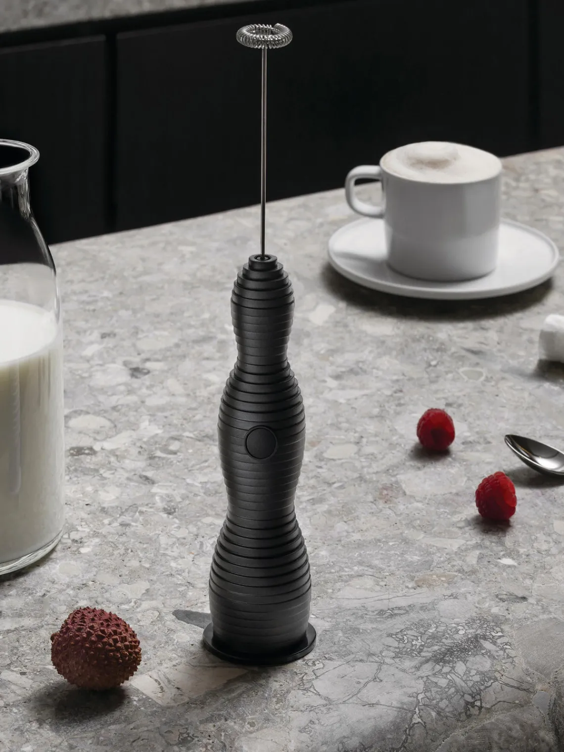 Sale ALESSI Mousseur à lait mobile Pulcina Noir