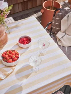 Discount Oyoy Living Design Nappe à rayures Strip Blanc, jaune pâle