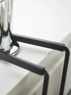 Outlet Yamazaki Organiseur d'évier en métal Tower Noir, mat