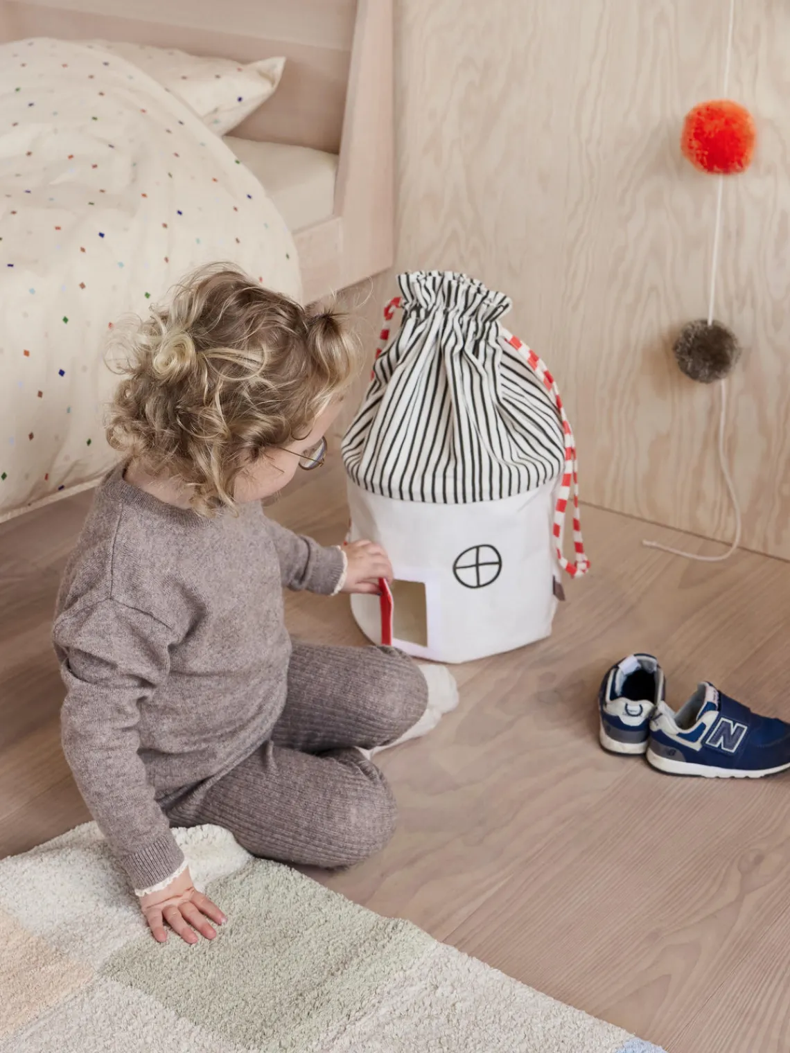 Fashion Oyoy Living Design Panier de rangement Koya Beige clair, anthracite, rouge corail