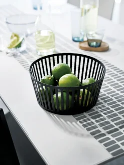 New Yamazaki Panier de rangement Tower Noir
