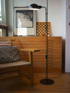 New Marset Petit lampadaire orientable Funiculí Noir, haute brillance