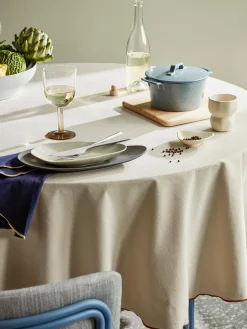 Discount Broste Copenhagen Petit plat de service fait à la main de forme organique Limfjord
