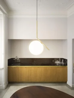 Online Flos Petite suspension soufflée bouche IC Lights, haut. 47 cm Doré, blanc