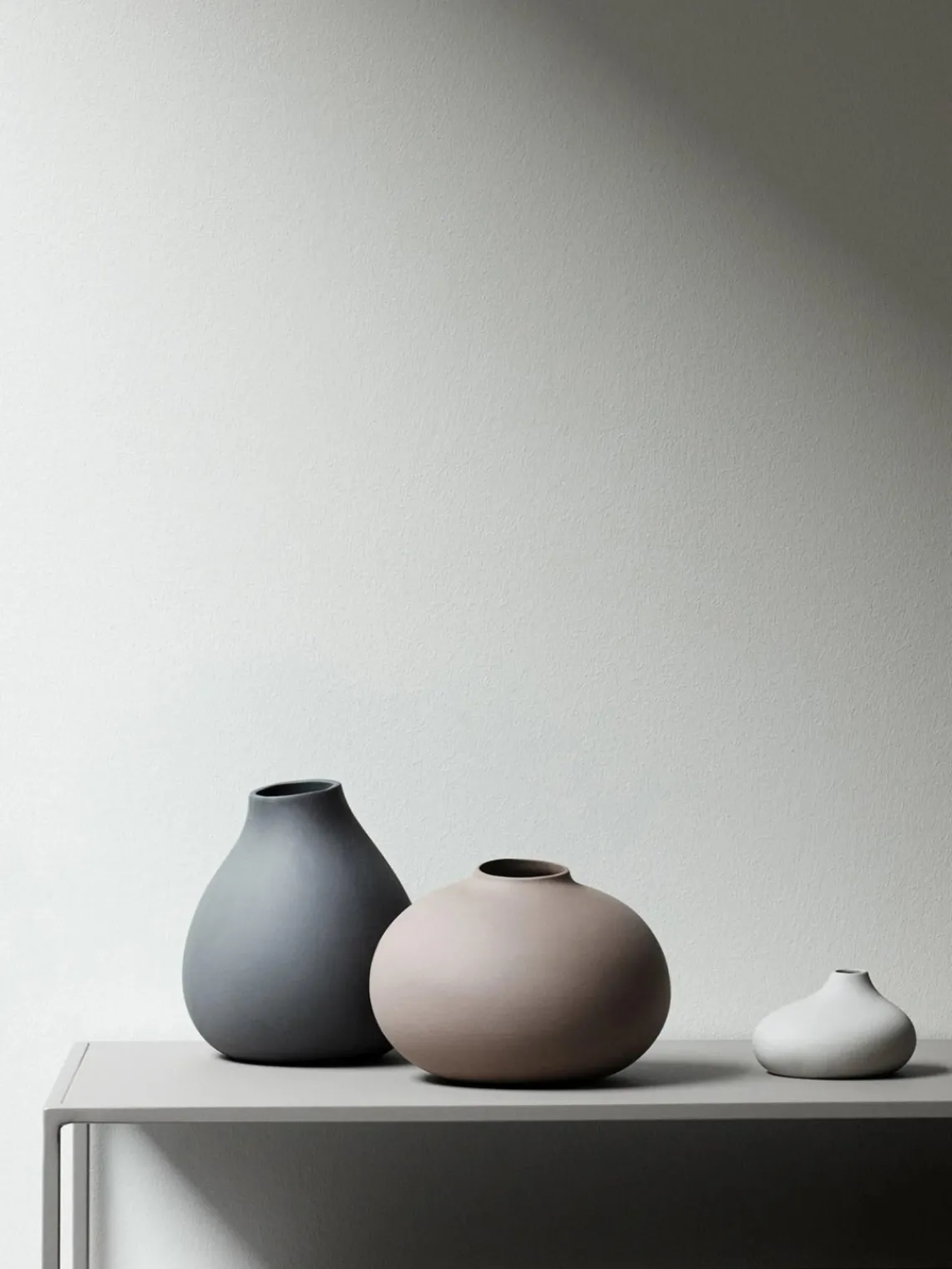 Discount blomus Petits vases en porcelaine Nona, 3 élém. Gris foncé
