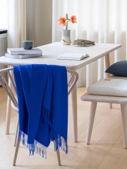 Outlet Elvang Plaid en laine d'alpaga Luxury Bleu roi