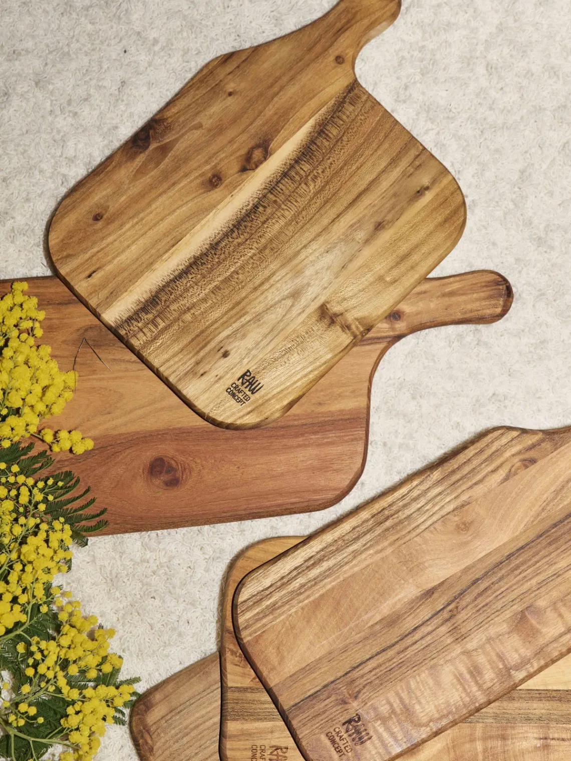 New Aida Planche à découper en bois de teck Raw