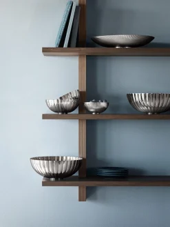 Fashion GEORG JENSEN Plat de service en acier inoxydable strié Bernadotte