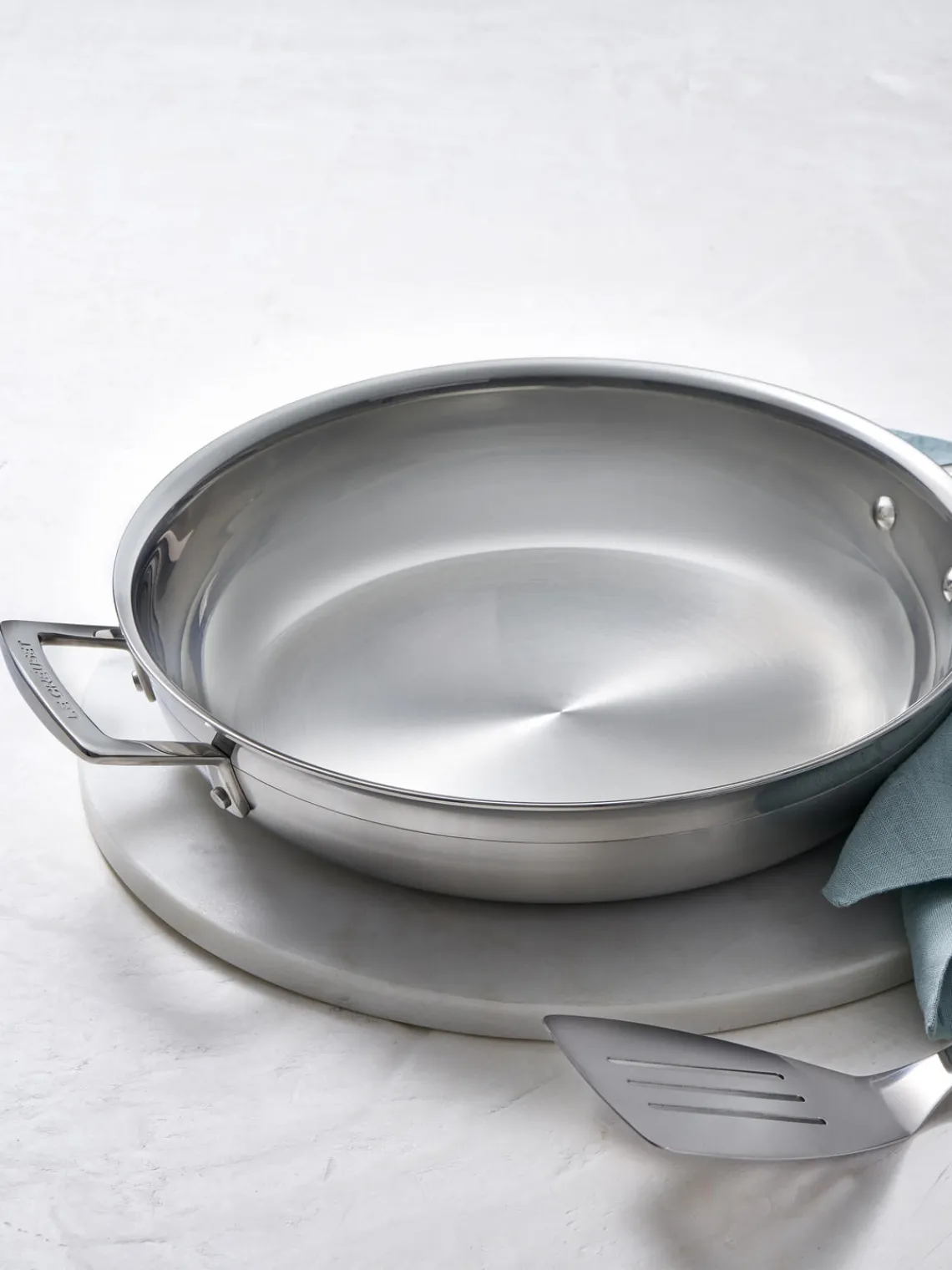 Clearance LE CREUSET Poêle à frire avec manche en acier inoxydable 3 plis Move