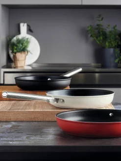 Discount Smeg Poêle à frire avec revêtement antiadhésif 50's Style Blanc cassé