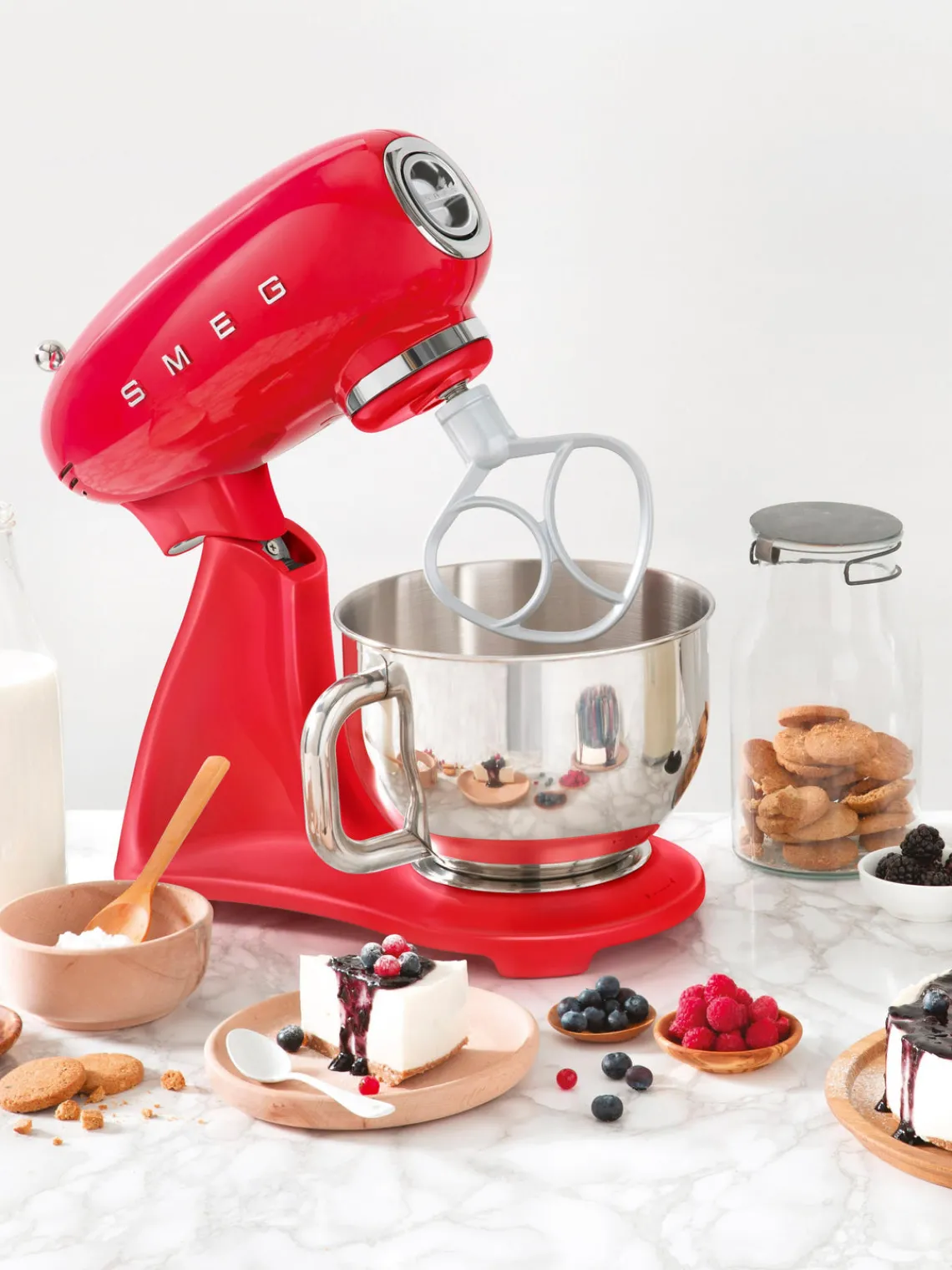 Sale Smeg Robot de cuisine 50's Style Rouge, haute brillance