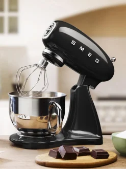 Sale Smeg Robot de cuisine 50's Style Noir, haute brillance