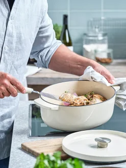 Best KitchenAid Rôtissoire ovale avec revêtement antiadhésif Doelle Blanc cassé