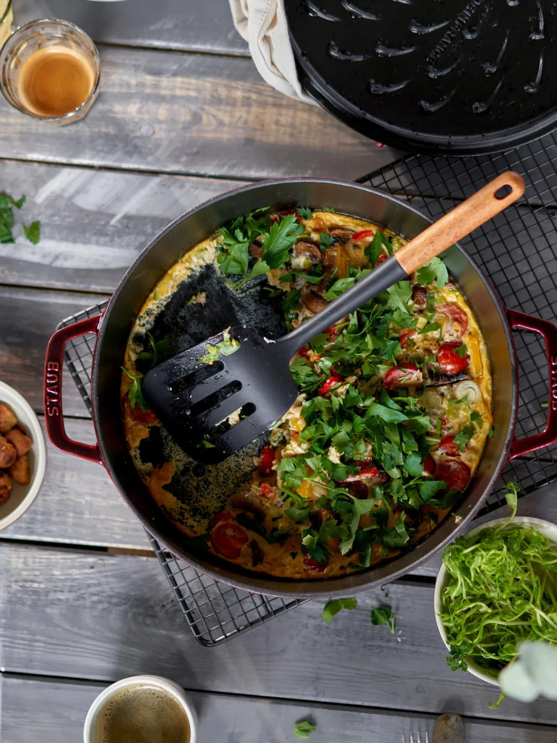 Best Staub Sauteuse en fonte Chistera Lie de vin