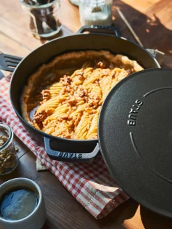 Outlet Staub Sauteuse en fonte Chistera Noir, mat