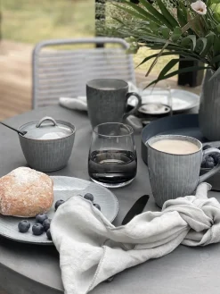Hot Broste Copenhagen Service petit déjeuner artisanal Nordic Sea, 4 personnes (12 élém.) Gris-bleu, chiné