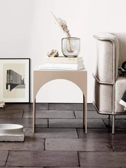 Outlet Kristina Dam Table d'appoint en métal Arch