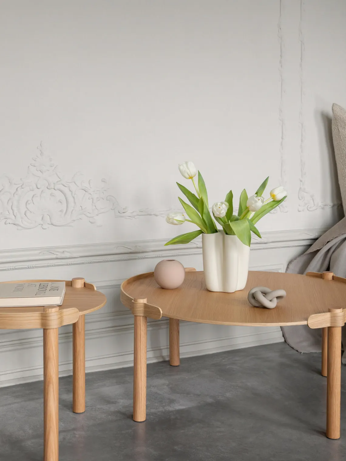 New Cooee Design Table d'appoint ovale en chêne Woody