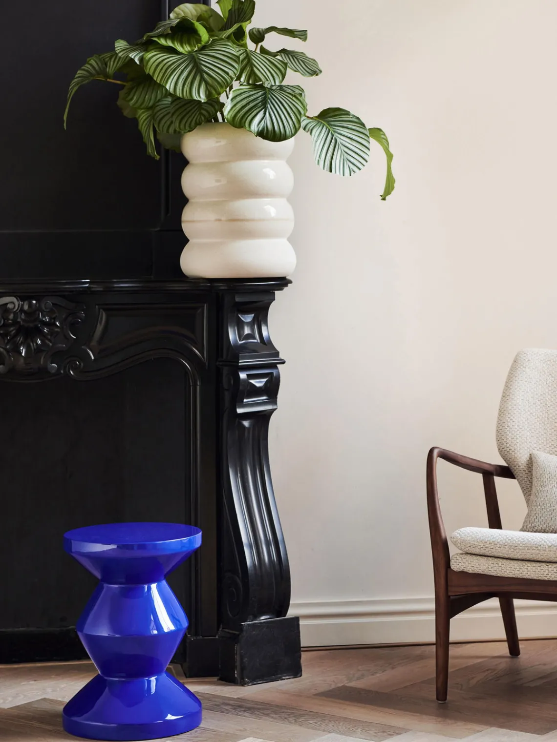 Clearance Pols Potten Table d'appoint ronde Zig Zag Bleu roi