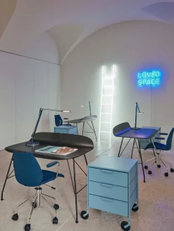 Clearance Kartell Table d'appoint sur roulettes Mobil Bleu clair