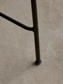 New Audo Copenhagen Tabouret de bar Co Chêne clair, cadre noir