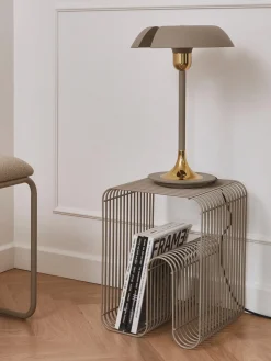 Outlet AYTM Tabouret en métal Curve Grège, mat