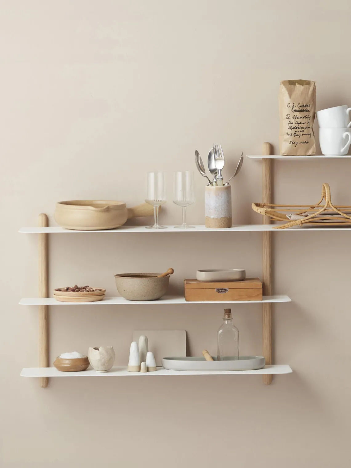 Outlet Gejst Étagère murale Nivo Bois de chêne, blanc