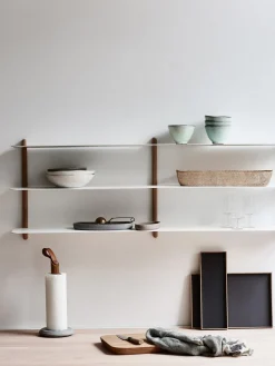 New Gejst Étagère murale Nivo Bois de chêne, blanc
