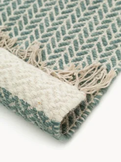 Online Benuta Tapis d'entrée en laine à franges tissé main Kim Vert sauge, beige clair