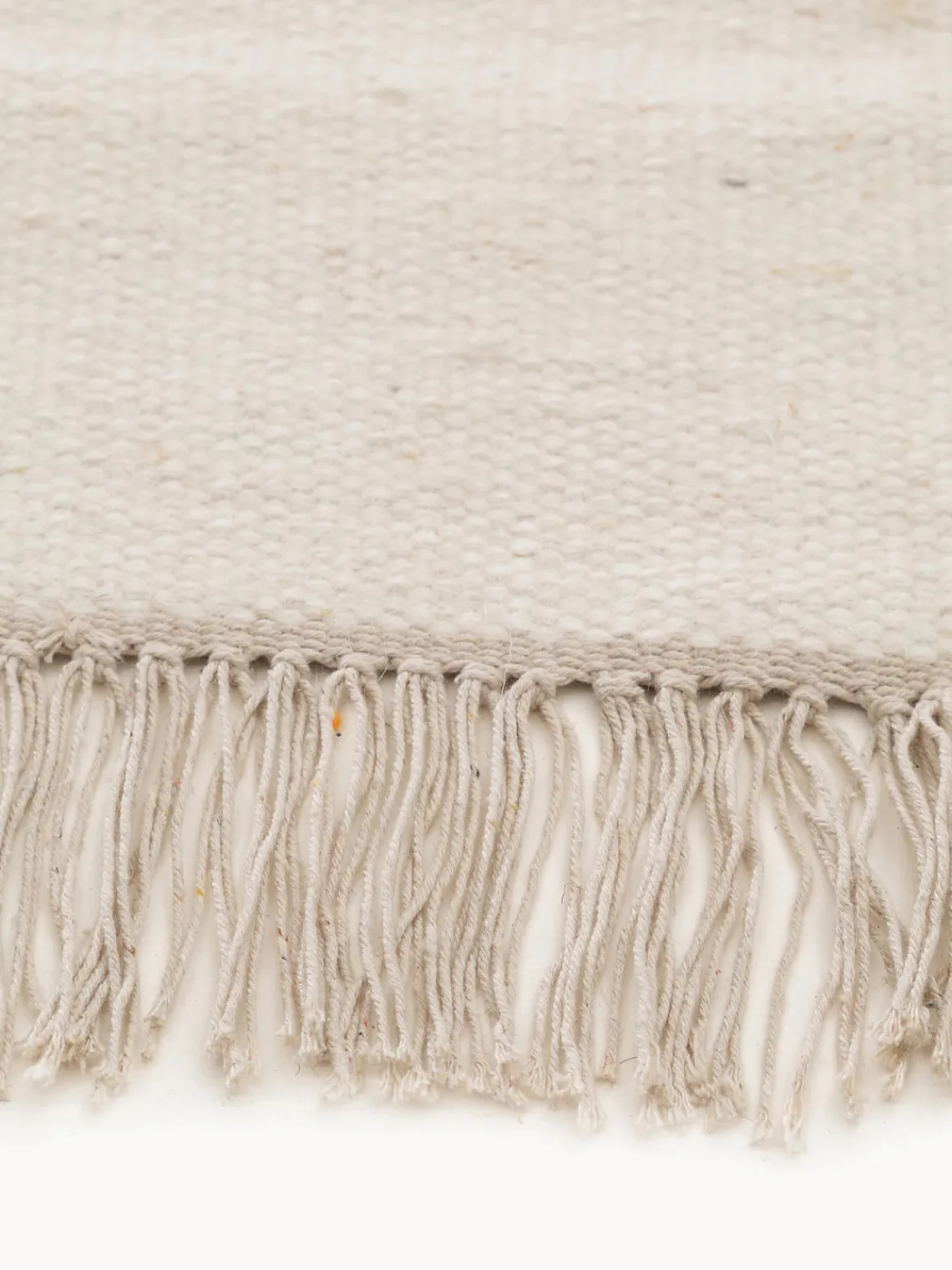 Sale Benuta Tapis en laine tissé à la main avec franges Liv Beige clair