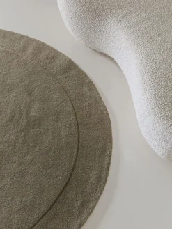 Hot Benuta Tapis en laine tissé à la main de forme organique Shape