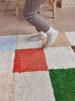 Hot Oyoy Living Design Tapis pour enfants tissé à la main Chess