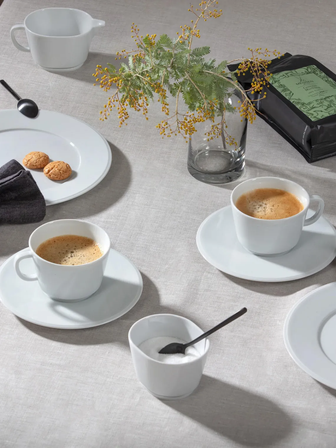 Clearance Meissen Tasses à expresso avec sous-tasses en porcelaine Vitruv, 2 pièces