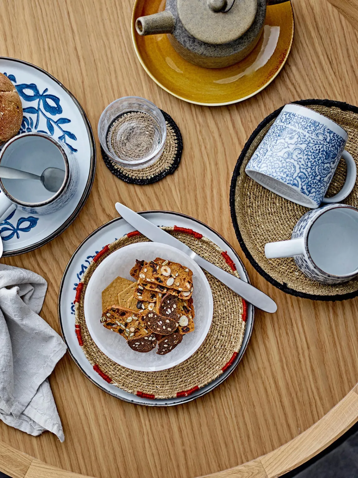 Discount Bloomingville Tasses artisanales avec motif floral Molly, 3 élém.