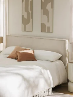 Hot Westwing Collection Tête de lit matelassée Kamila Blanc cassé