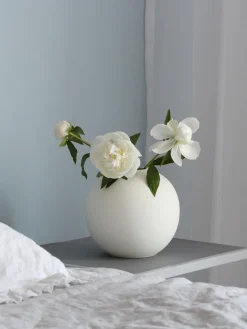 New Cooee Design Vase boule artisanal Ball, Ø 20 cm Blanc cassé