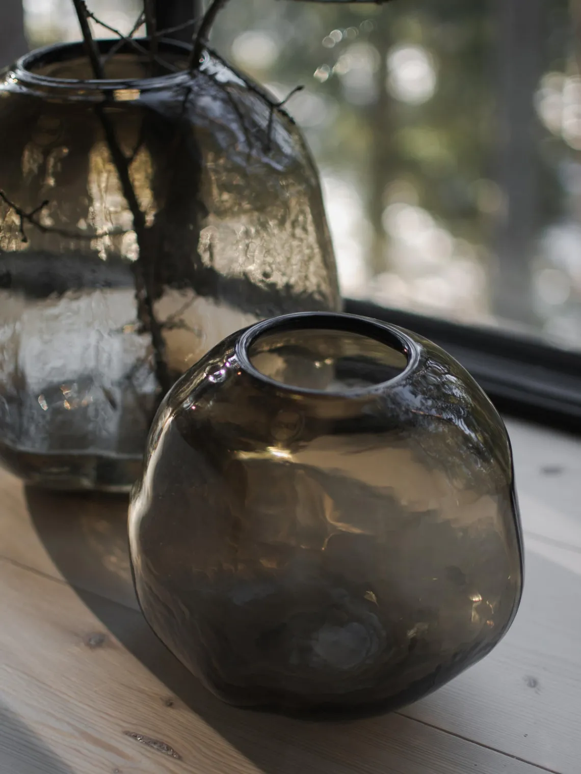 Clearance DBKD Vase en verre Pebble, Ø 28 cm Grège, translucide
