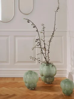 Clearance AYTM Vase en verre soufflé bouche Uva, haut. 35 cm Vert sauge, haute brillance