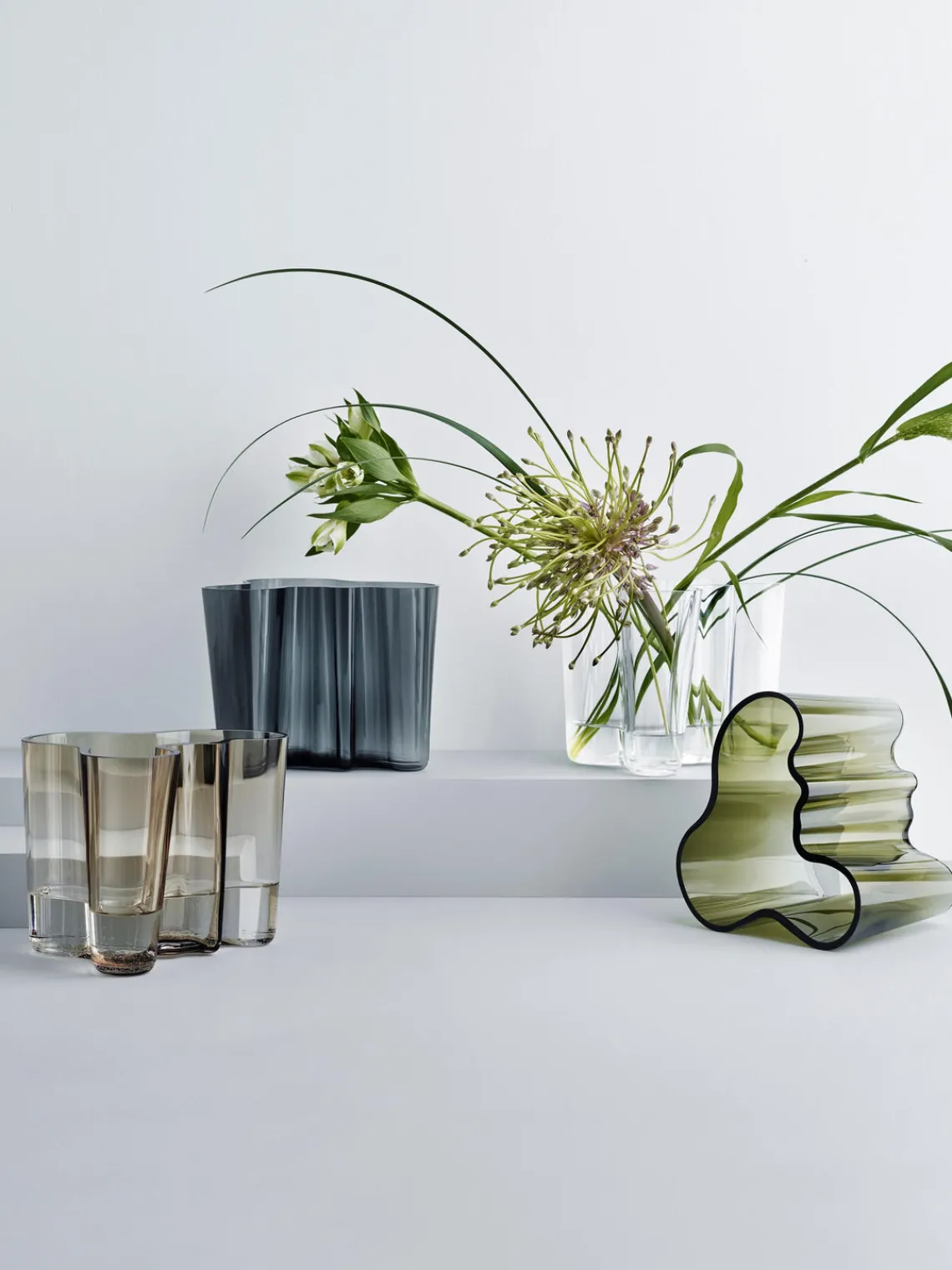 Discount iittala Vase en verre soufflé bouche Alvaro Aalto, haut. 16 cm Gris foncé, transparent