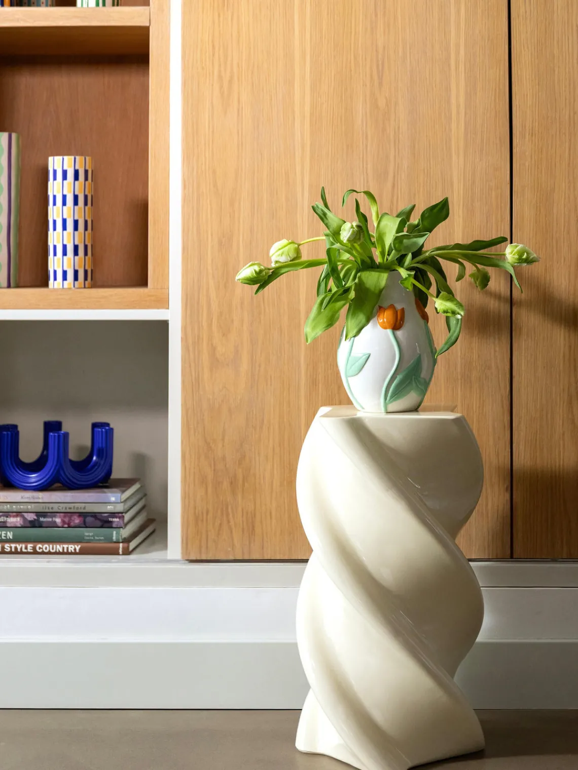 Best &k Amsterdam Vase fait main en dolomite Tulip, haut. 22 cm