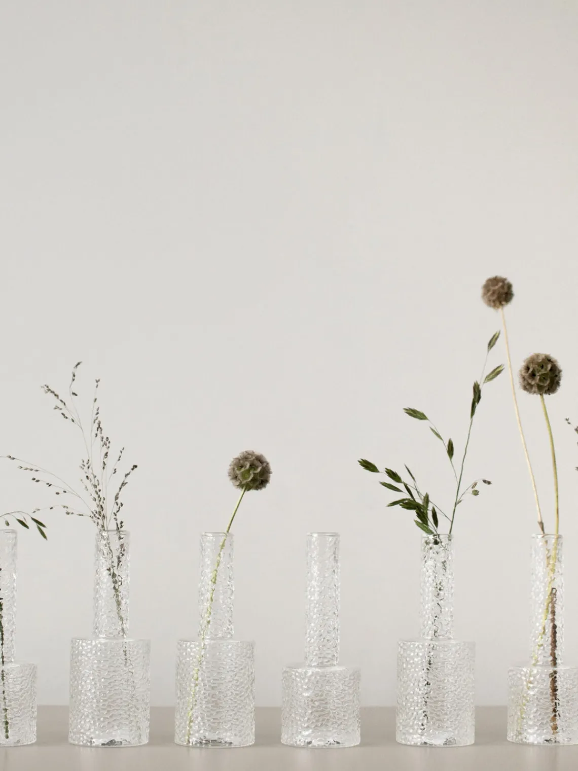 Sale DBKD Vase haut en verre Airy, haut. 16 cm