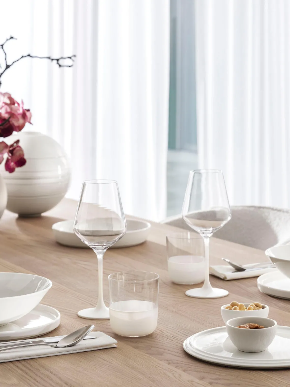 Sale Villeroy & Boch Verres à vin blanc en cristal Manufacture Rock, 4 pièces Transparent, blanc
