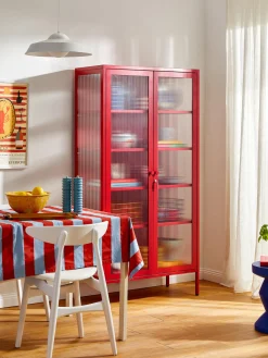 Sale Mustard Made Vitrine en métal et verre strié The Collector Rouge