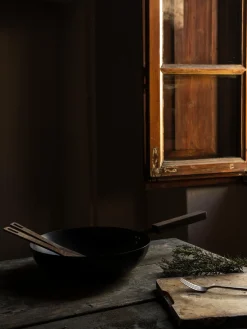 Outlet knIndustrie Wok avec revêtement antiadhésif Black